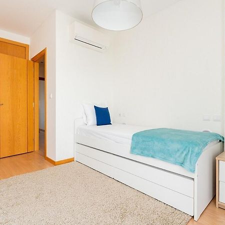 Modern Deco Apartment With Balcony Lissabon Buitenkant foto