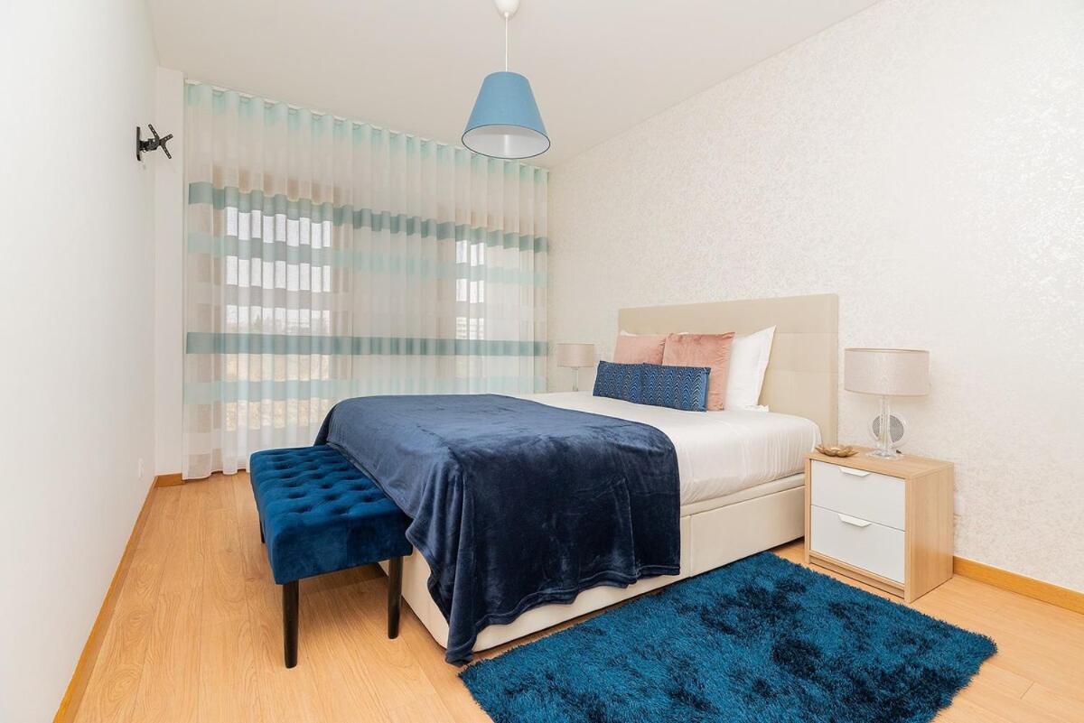Modern Deco Apartment With Balcony Lissabon Buitenkant foto